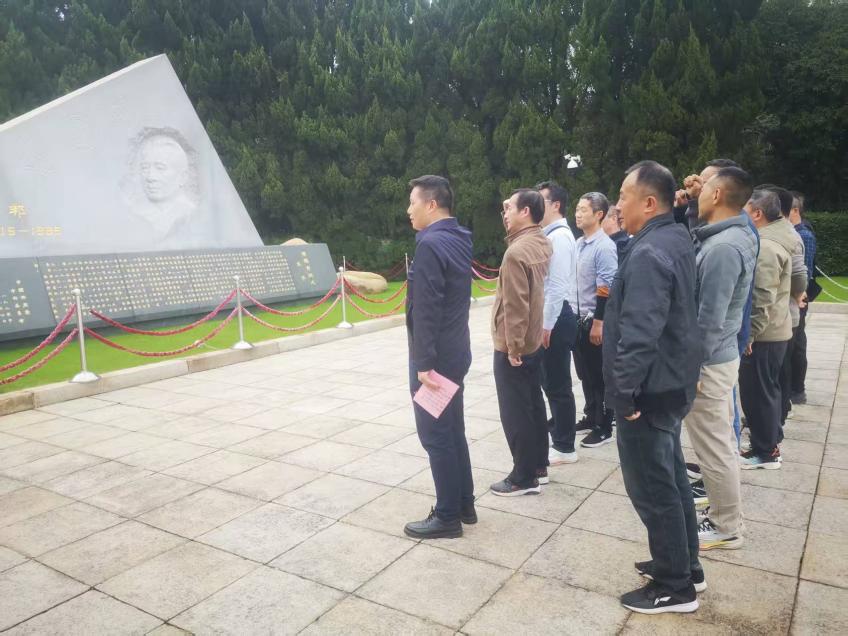 说明: mmexport1763948788966